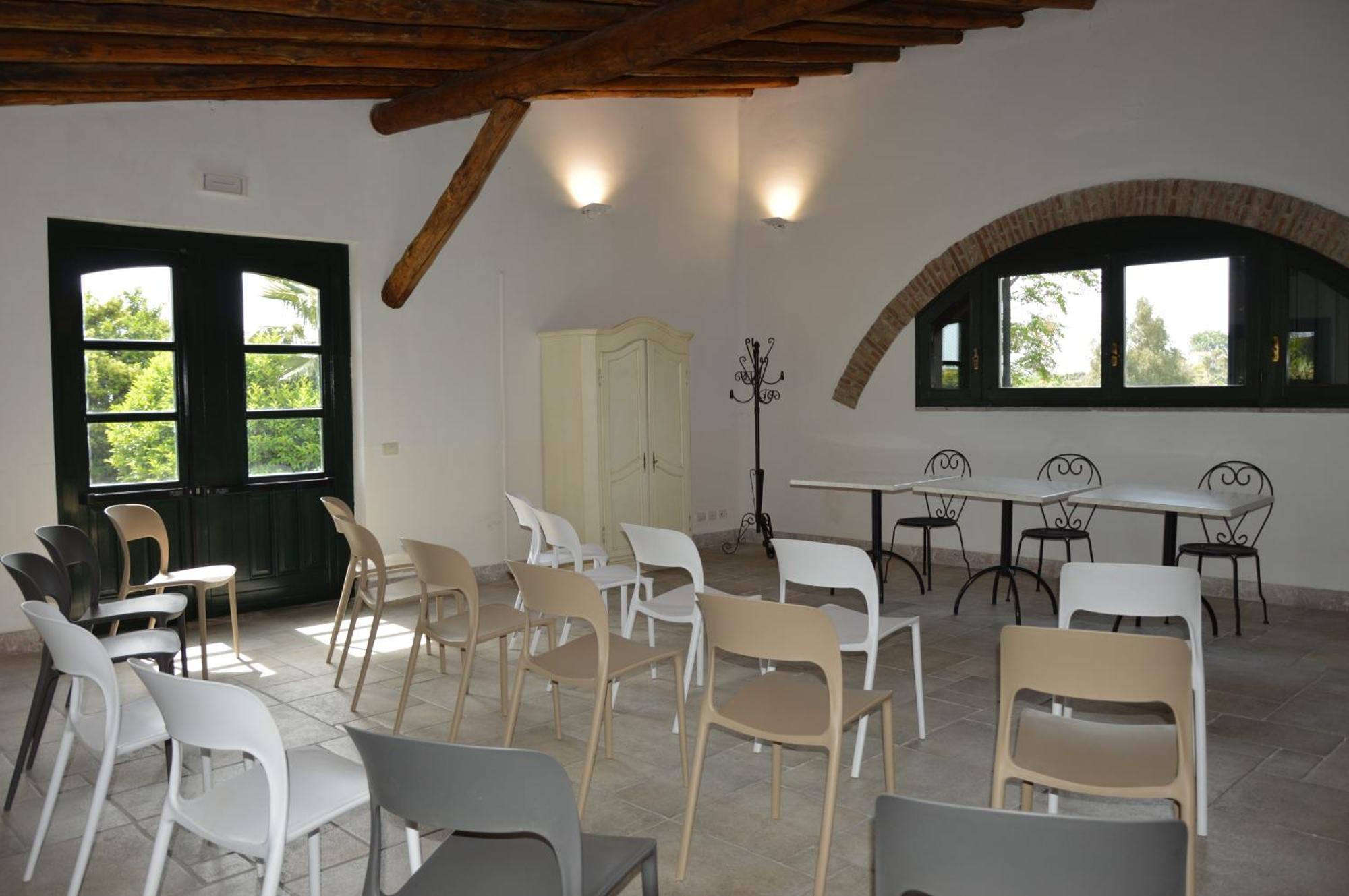 Antico Borgo Etneo Country Hotel Calatabiano Exteriör bild