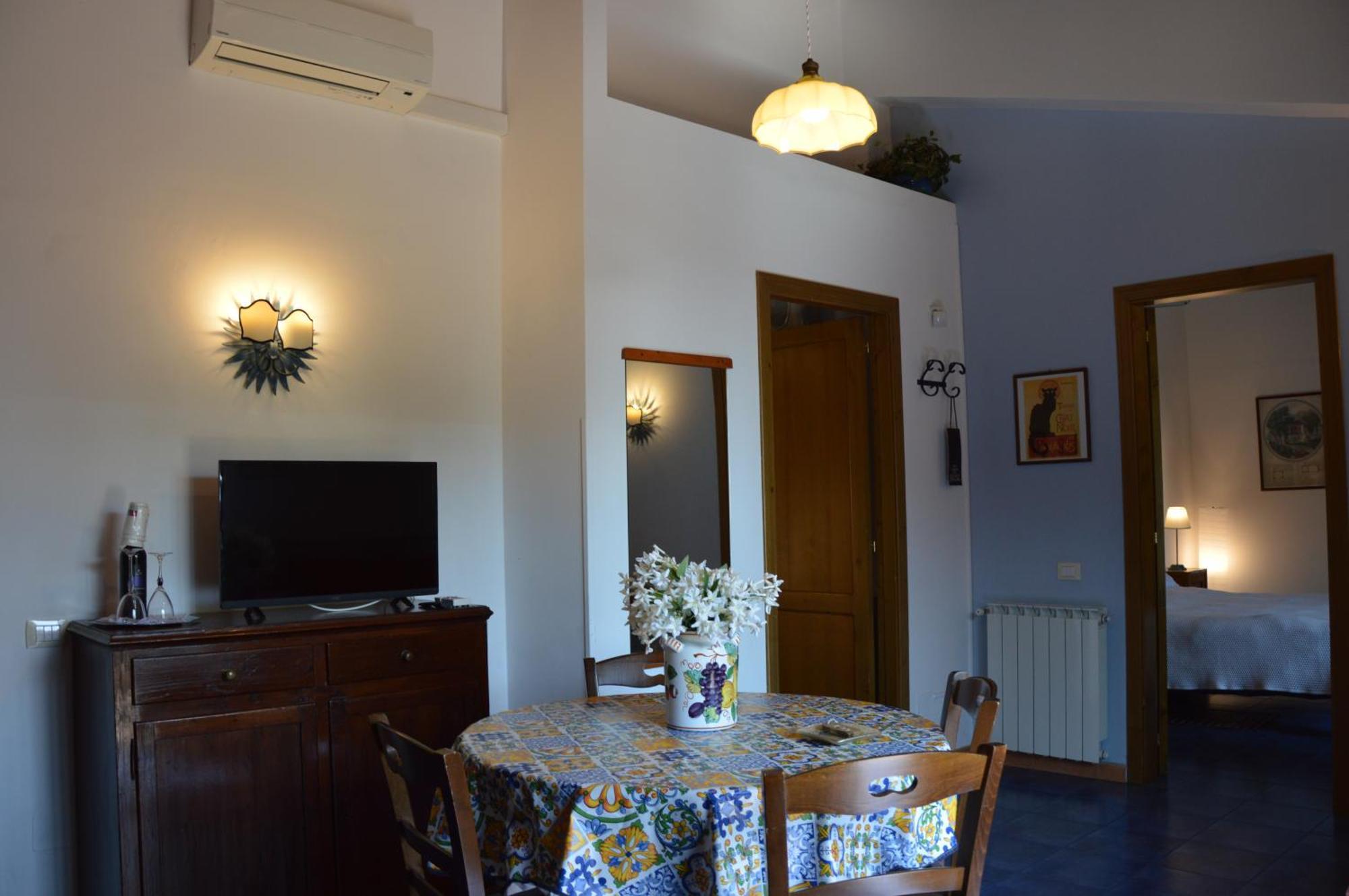 Antico Borgo Etneo Country Hotel Calatabiano Exteriör bild