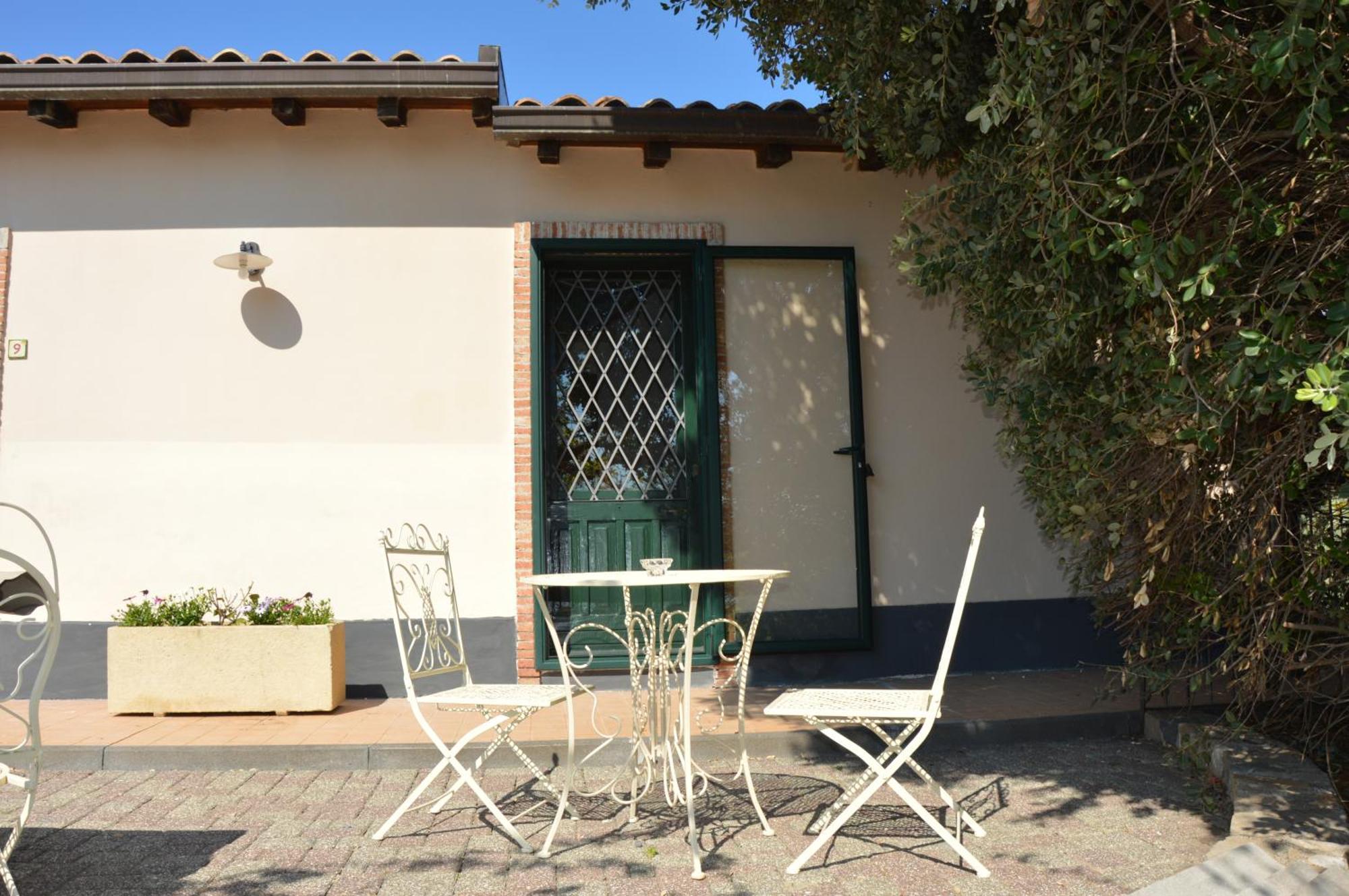 Antico Borgo Etneo Country Hotel Calatabiano Exteriör bild
