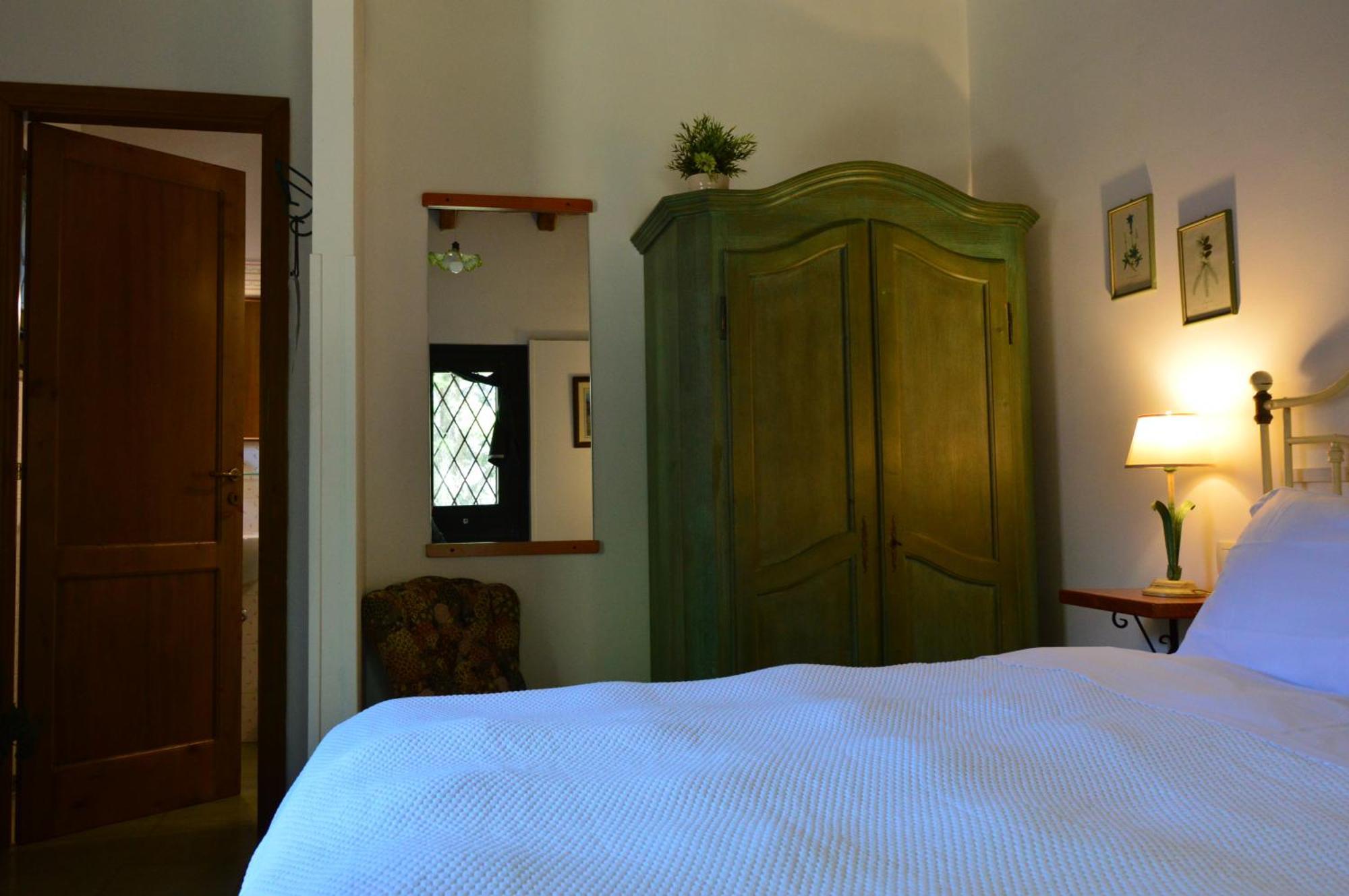 Antico Borgo Etneo Country Hotel Calatabiano Exteriör bild