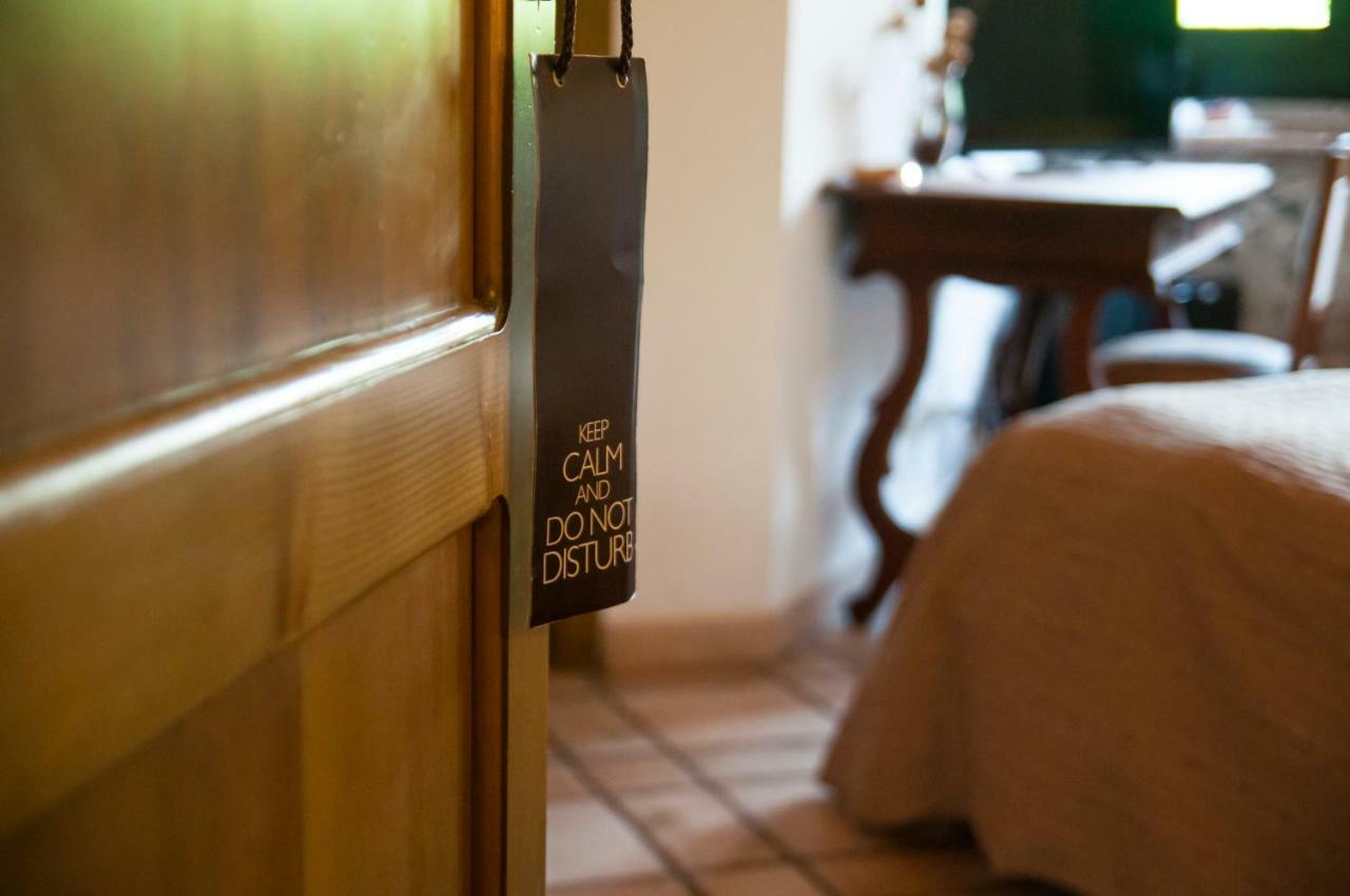 Antico Borgo Etneo Country Hotel Calatabiano Exteriör bild
